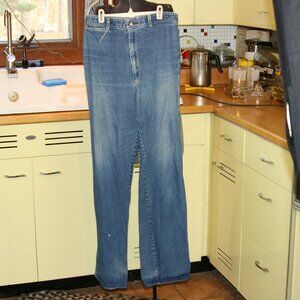 Pizzazz Distressed Denim Pants